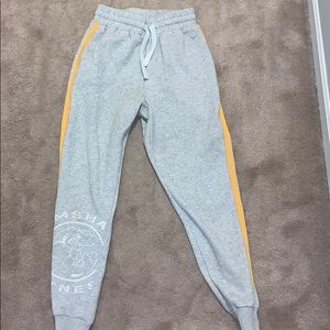 Gymshark gray & yellow sweats